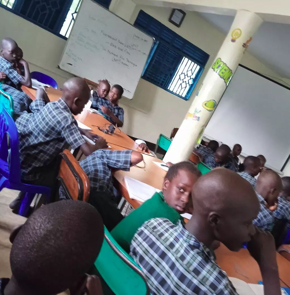 Hydroponic Training in Schools